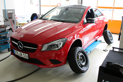 RDKS/TPMS Reifendrucksensorentest Mercedes CLA-Klasse