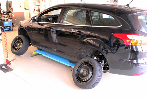 RDKS/TPMS-Reifendrucksensoren-Test Ford Focus Modell 2014