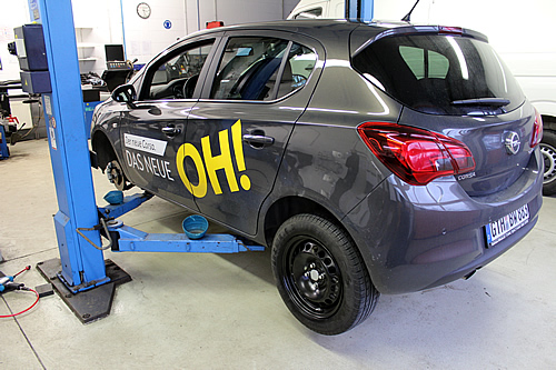 Der Neue Opel Corsa-E beim Reifen Schreiber RDKS-Test.